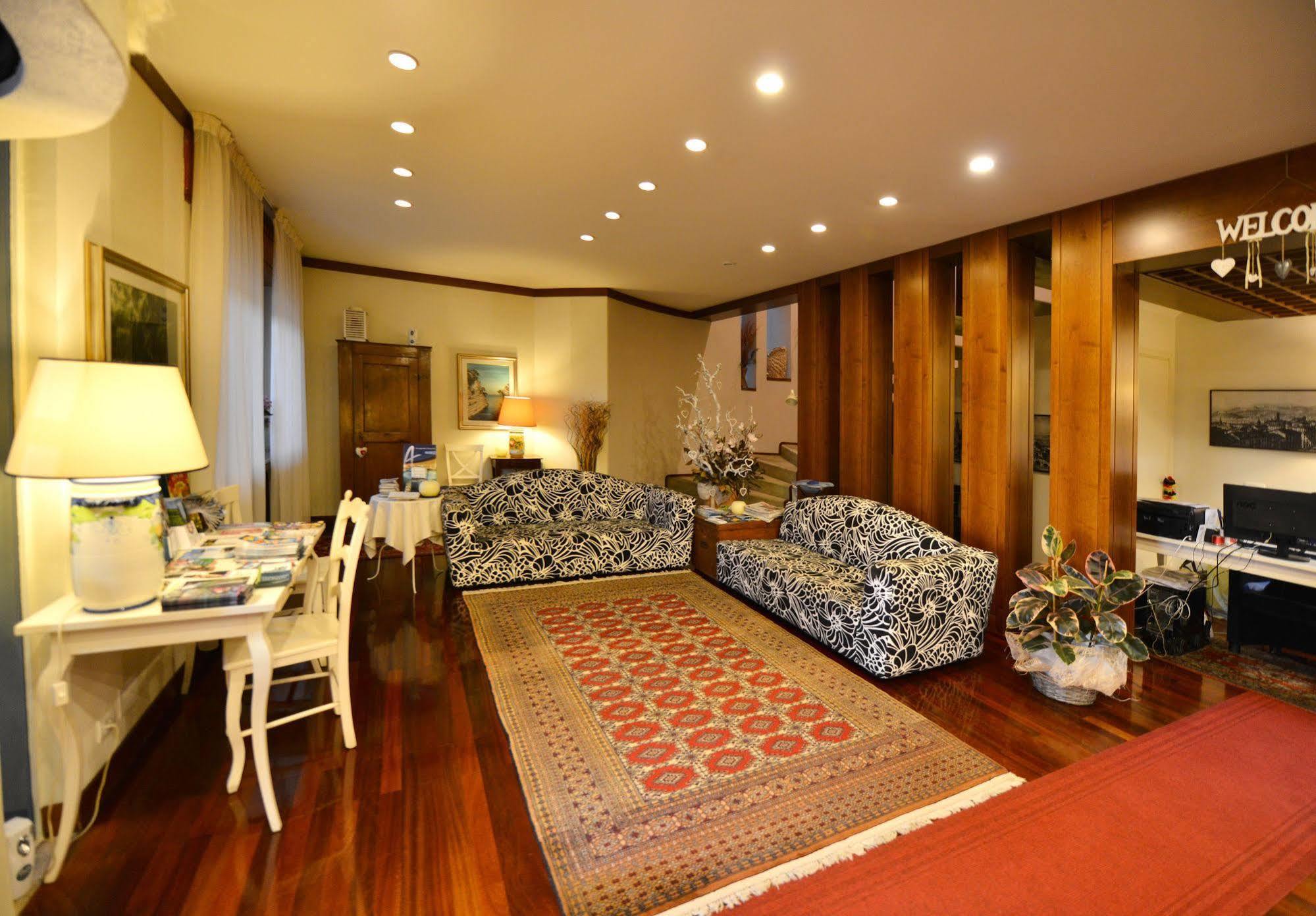 B&B Villa Bianca ソーナ エクステリア 写真